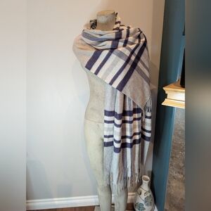 Cashmink Elegant Oversized Wrap Gray Purple & Pink Plaid Scarf